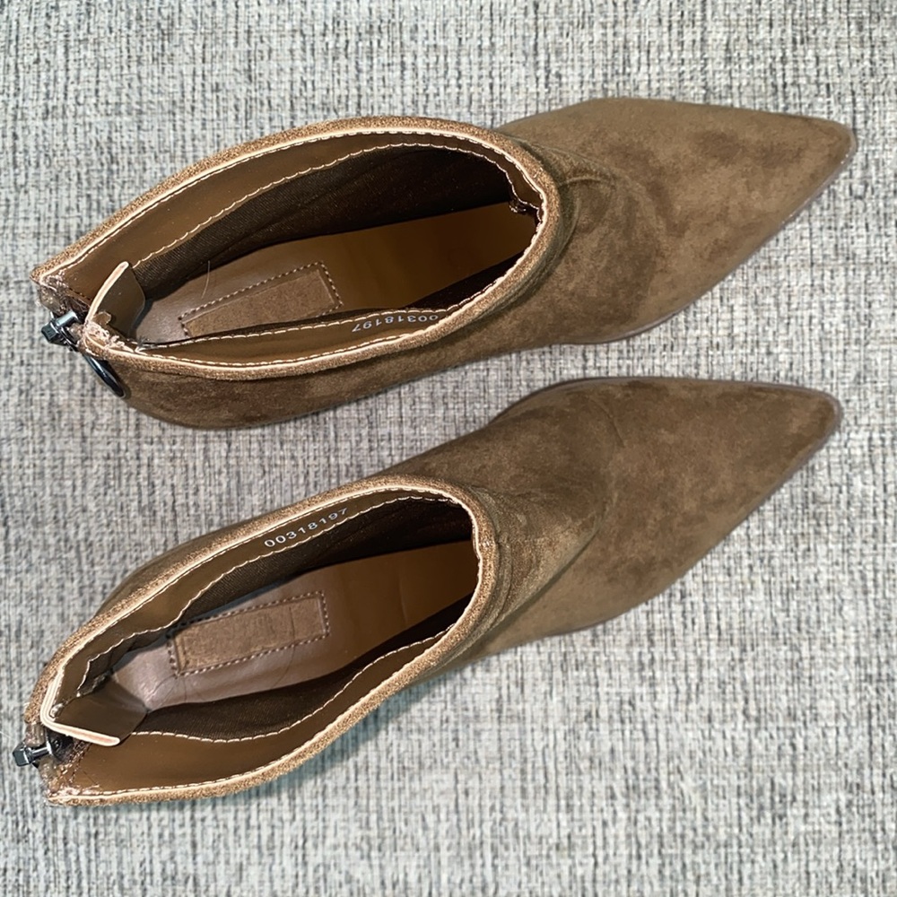 Faux Suede Heeled Ankle Booties - Picture 6 of 6